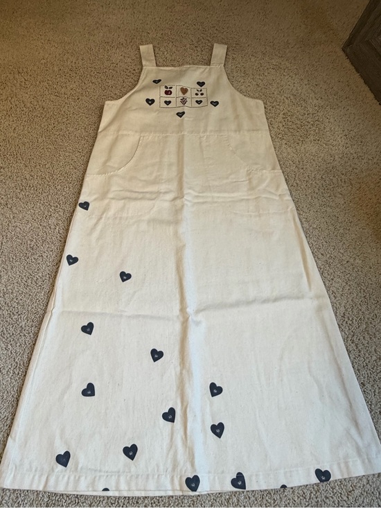 Christopher & Banks Dresses & Skirts - Christopher & Banks Cream Pinafore Dress with Navy Heart Motif